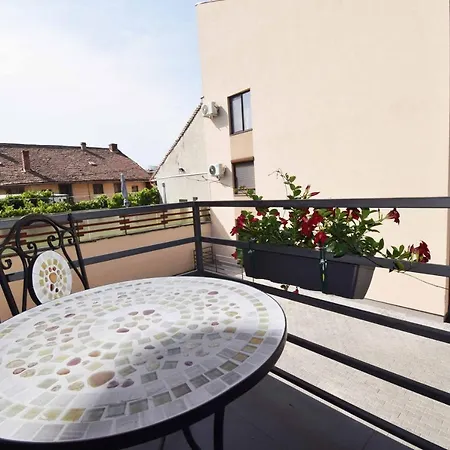 Luxury Apartment Central Targu Mures Exterior photo