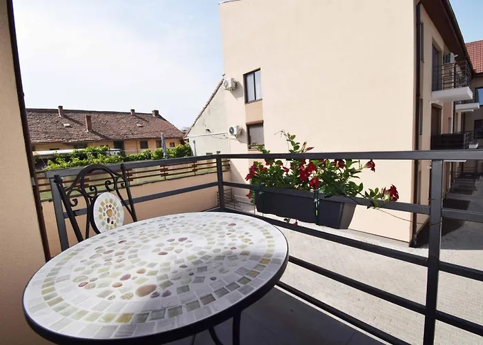 Luxury Apartment Central