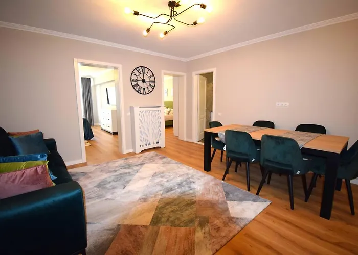 Luxury Apartment Central